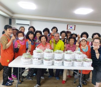 송암2리 이웃사랑반찬봉사 및 마을 멘토링 이미지