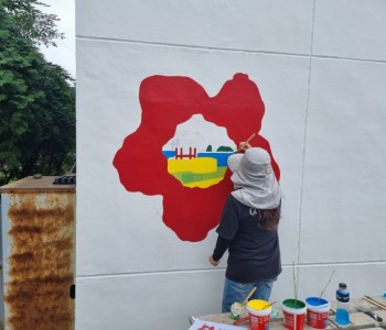 동문1리 마을회관 외벽 벽화그리기 봉사(6.27) 이미지